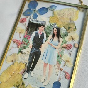 Marco flotante Flor prensada real / Aniversario / Boda / día de San Valentín / regalo de novia / para él para ella / día de las madres / familia / bff