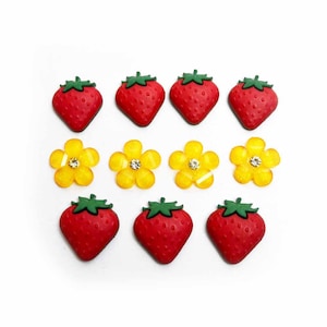 Dress It Up Buttons, Fresh Strawberries, 3D Craft Buttons, Fruit Embellishment, Set of 11