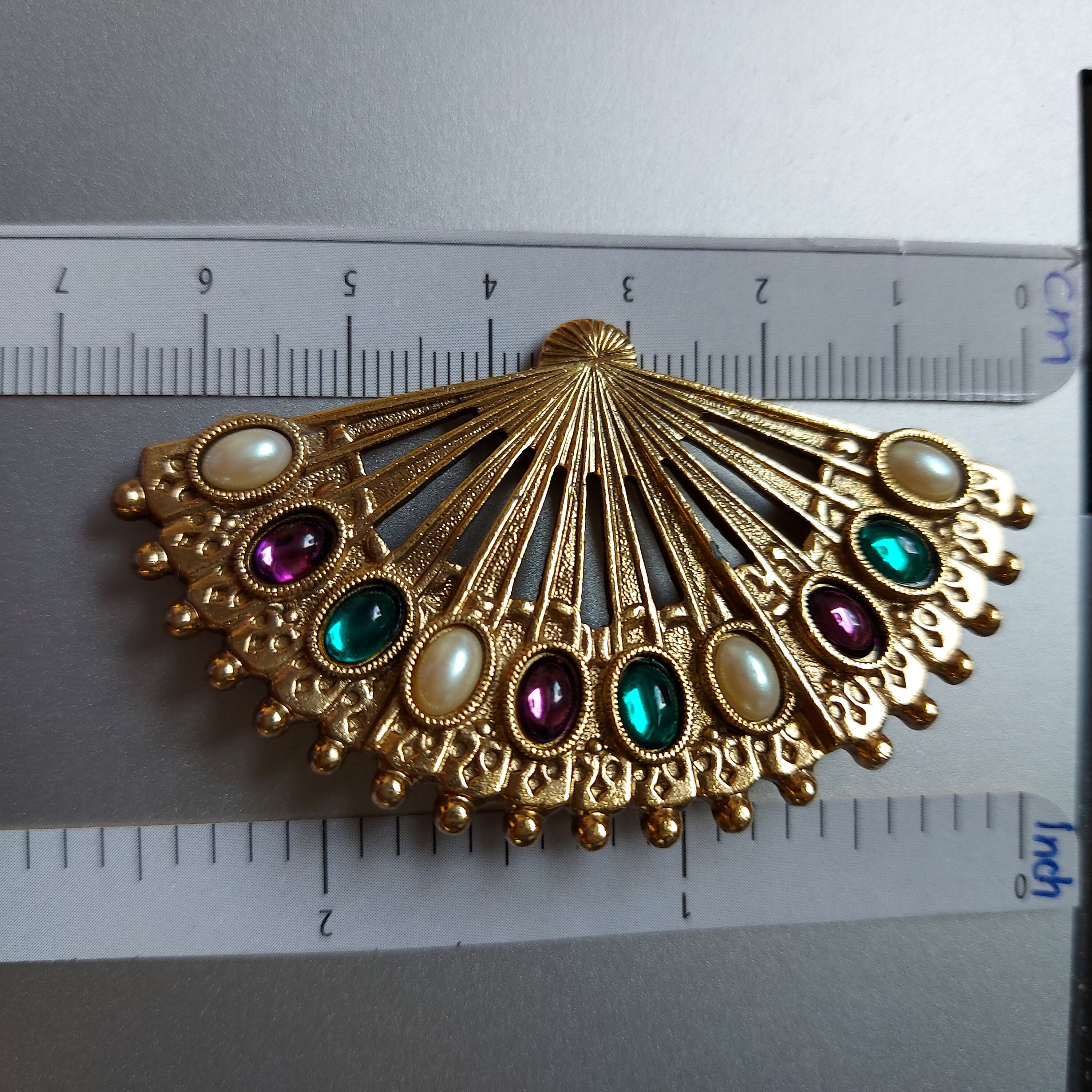Vintage Fan Brooch 1928 Jewelry Co Antiqued Gold Tone Etsy