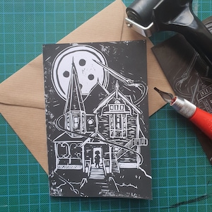 Tarjeta Coraline, impresión linográfica atmosférica, tarjeta A6