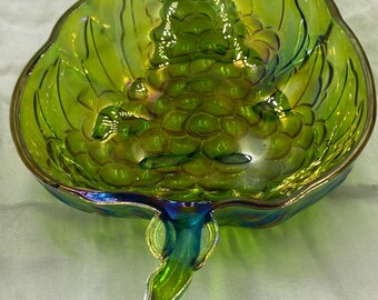 Carnival Iridescent Glass Grape Fruit Bowl 1970's