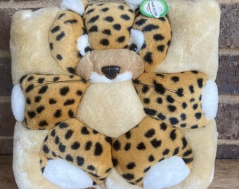 Vintage 1990er Jahre Leopard Jaguar Plüsch Kissen 10" von Angel Toy