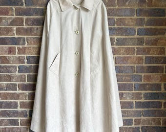 Vintage Beige Tan Cape Europa Collection One Size READ