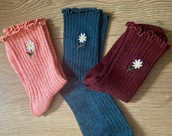 Vintage Flower Socks | Girls Preppy Style Socks | Printed Breathable Socks | Frilly Romantic Socks | Fashion Women Socks | Casual Socks