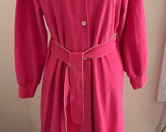 Vintage Vassarette 1970's Fuchsia Pink Flannel Wing Collar Button...