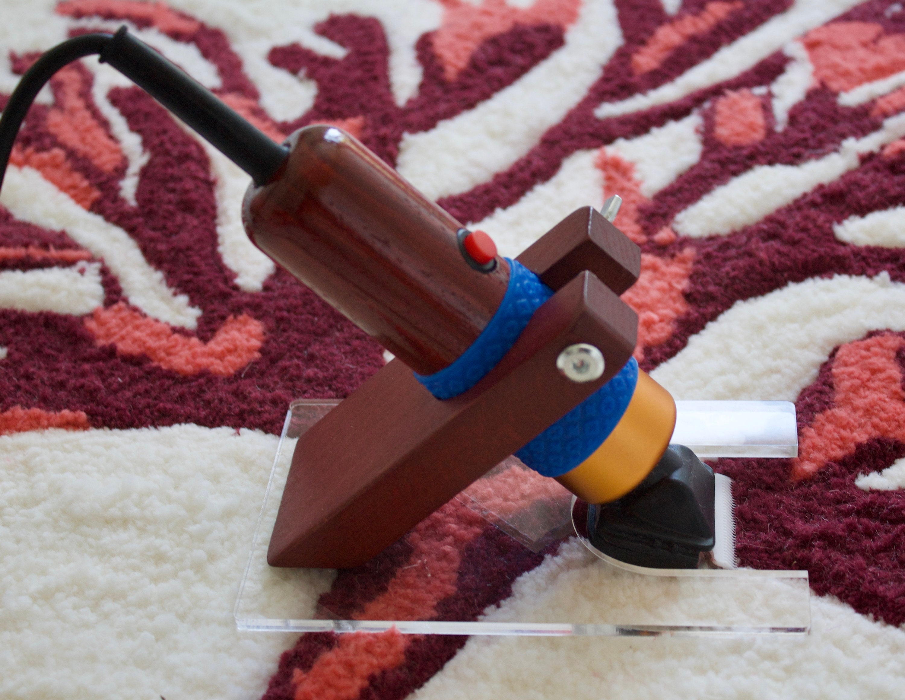 Rug Carver Carpet Carving Tool Carving Machine With Wooden Handle