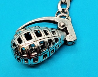Key Chain FOB Army Military Soldier Gift Weapon Metal Mens New Grenade Keyring 