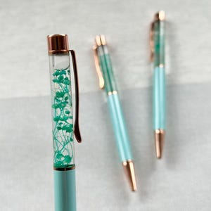 Blue Flower Pens, Dried flowers, Stationery, Office Supplies, Gold pen, Notebooks, Flower Pen, Pretty Pens, Personalised gifts, Stylish Pen