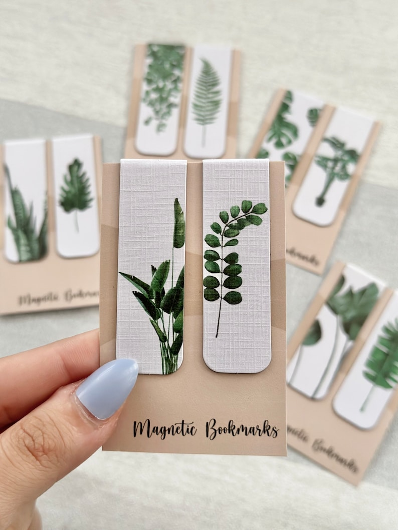 Nature Magnetic Bookmark, Book gifts for book lovers, Floral patterns, Reading accessories, Bookish gifts, Personalise, Plant design book zdjęcie 5