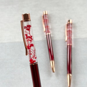 Red Flower Pens, Dried flowers, Stationery, Office Supplies, Gold Resin Pen, Floral pens, Pretty Pens, Personalised gifts, Stylish Pen