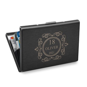 Maverton Personalised Card Holder for men - Engraved credit card case - 5 PVC compartments - Lightweight design for gentleman - Mens Gadget