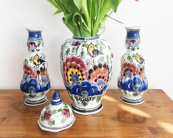 VERY LARGE* Delft Polychrome Set of 3 Vases Hand Painted Ginger Jar Urn Vase,  Garniture, Wedding Gift Centerpiece Delftware