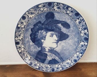 1900s Dutch XL Large Rare Charger Plate "Rembrandt as Officer" 1635, Royal Delft Blue, Hand Painted Porcelain Self Portrait 30cm, Wall Plate