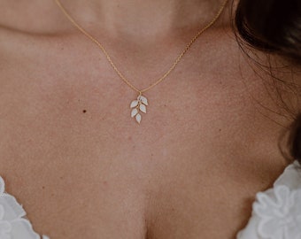 Bridal jewelry, bridal necklace Lana, necklace with leaf pendant, necklace, wedding necklace