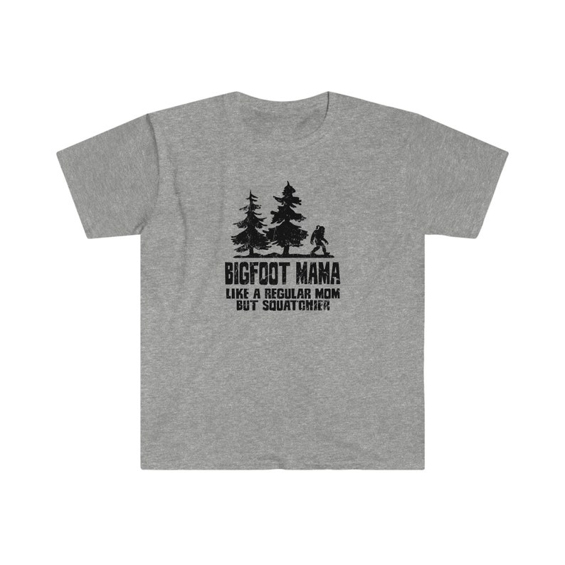 Bigfoot Sasquatch Mama - Come una mamma normale, ma più tozza - Maglietta unisex Softstyle immagine 8