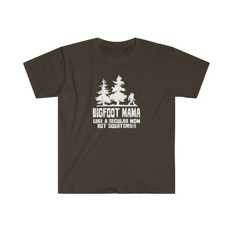 Bigfoot Sasquatch Mama - Come una mamma normale, ma più tozza - Maglietta unisex Softstyle immagine 5