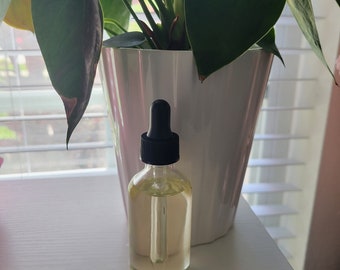 2 oz Sweet Caramel Body Oil
