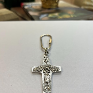 Símbolos De Fe: Llavero Con Cruz Del Buen Pastor
