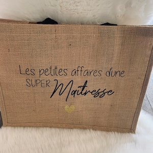 Sac jute Super Maîtresse – “Les petites affaires d’une super maîtresse” – Cadeau fin d’année scolaire – Cœur doré – Cabas grande contenance