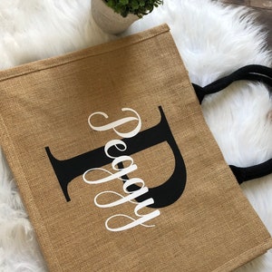 Sac prénom personnalisé / sac jute prénom/ sac jute prénom personnalisé noir et blanc/ cadeau amies/ cadeau femme personnalisé image 2