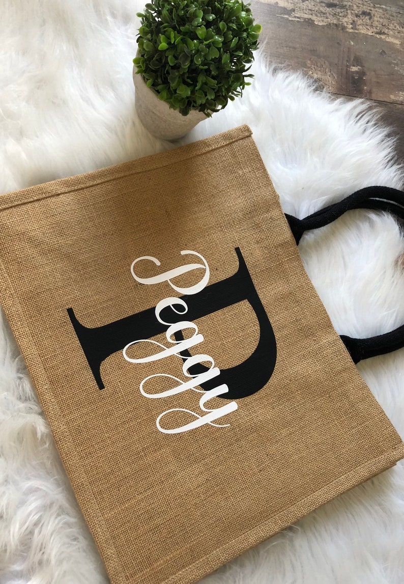 Sac prénom personnalisé / sac jute prénom/ sac jute prénom personnalisé noir et blanc/ cadeau amies/ cadeau femme personnalisé image 2