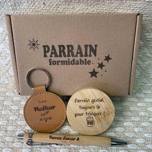Box Cadeau Parrain Formidable – Porte-Clé, Stylo, Décapsuleur & Boîte Gravée – Idée Annonce ou Remerciement