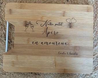 Planche apéro couples/ cadeau mariage/ cadeau anniversaire mariage/ cadeau saint Valentin personnalisé / planche couple