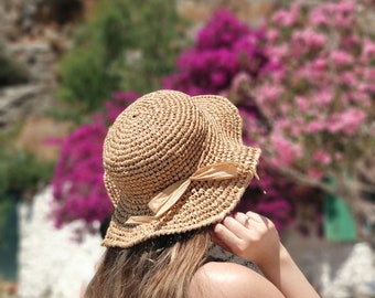 Stay Cool in Style with our Handmade Breathable Raffia Beach Hat, Perfect for Women's Summer, Wicker Hat, Beach Hat, Summer Hat
