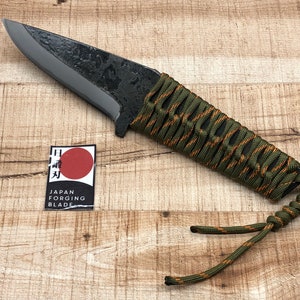 Japanese Hand Forging San-Mai blade (YSS Yasuki Hagane Aogami-2) Knife blade blank. You can custmaize your favorite handle.