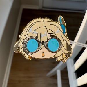 Advenure Kaveh Mini Pin