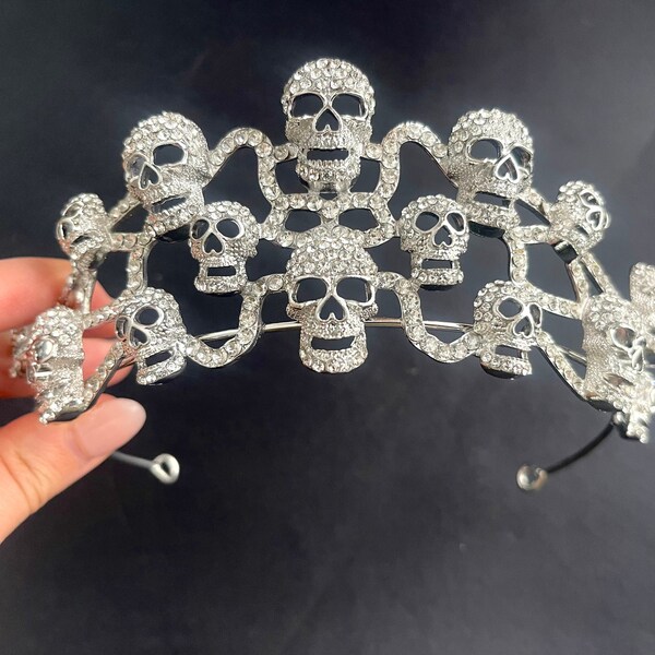 Hot Topic One Dozen Goth Skulls & Guns Rhinestone Earrings (Dangle/Drop, E1040-12) Wholesale Lot