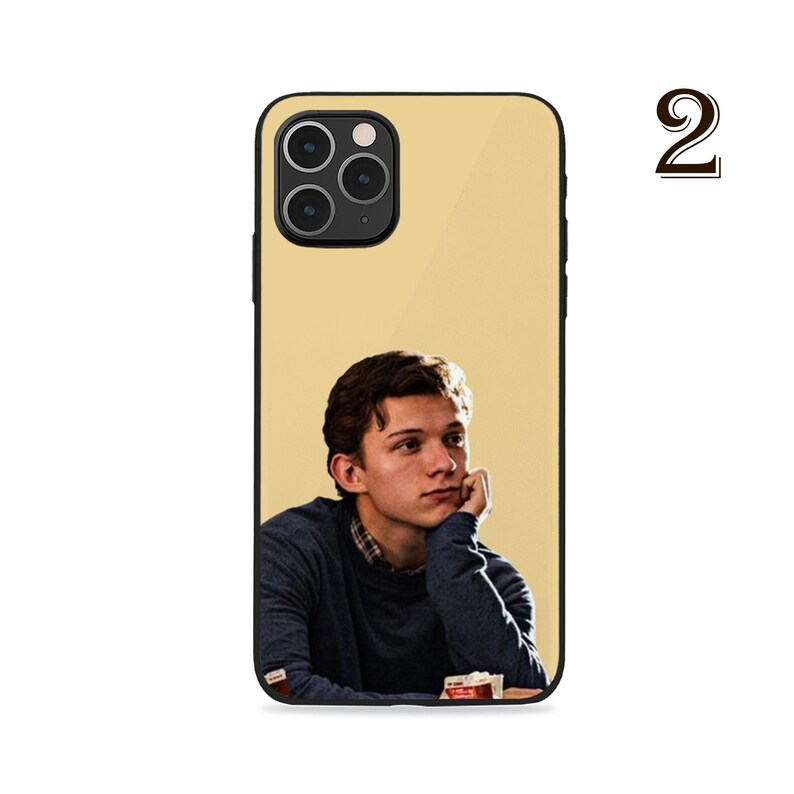 Tom Holland Phone Case Th Spiderman Phone Case Iphone 7 7 Iphone 12 Iphone Xs Xs Max Electronics Accessories Phone Cases Jan Takayama Com
