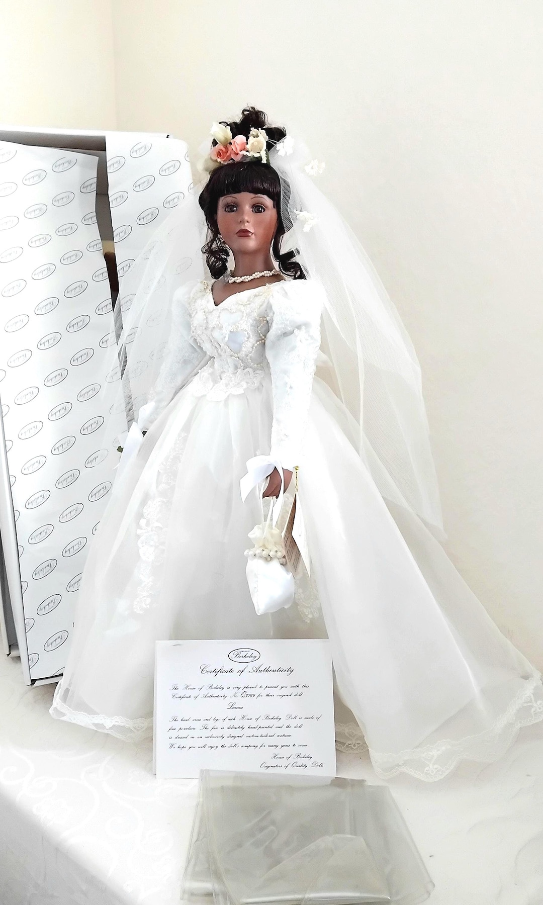 The Most Georgous of Brides by the House of Berkley. 59cm Tall. No ...