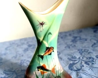 Verbluffend mooie kleine Italiaanse littekenvaas in perfecte vintage staat. Een lust voor het oog, cadeau geven of verzamelen X