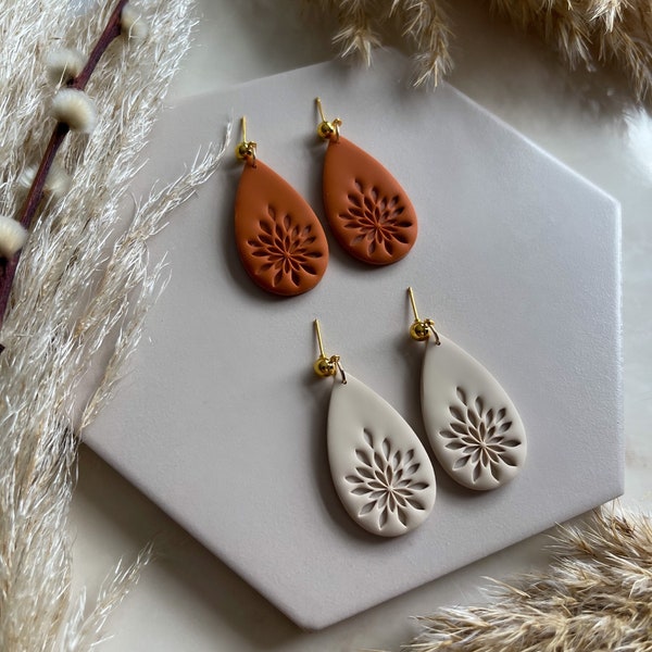 REMI | Handmade Polymer Clay Earrings - Boho Jewellery - Dangle Earrings - Handmade Earrings - Gifts for Women - Minimalist