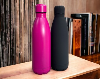 Personalisierte matte Isolierflasche mit Gravur