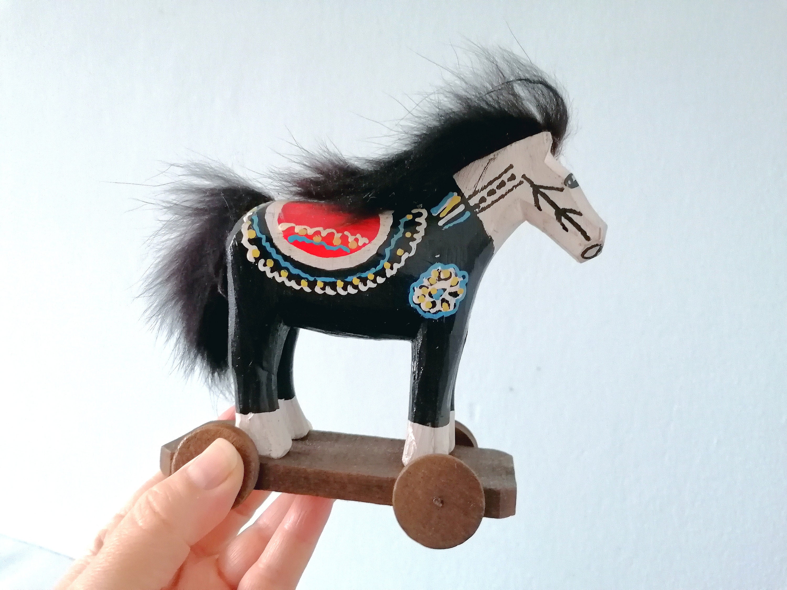 Ancien Jolie Cheval Jouet à Roulette cheval Entièrement en Plastique  Vintage