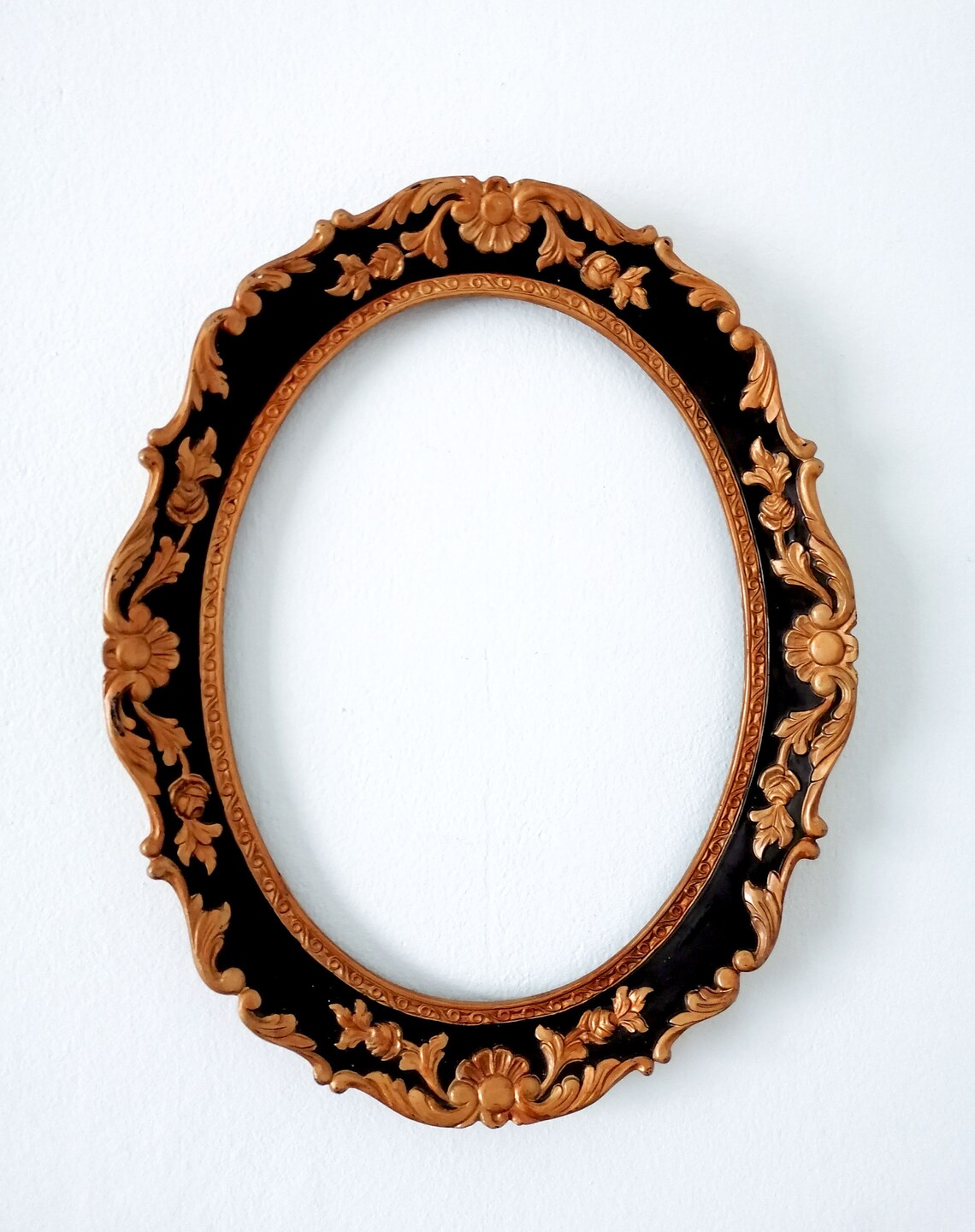 Carved oval frame baroque style gilt frame portrait oval Etsy