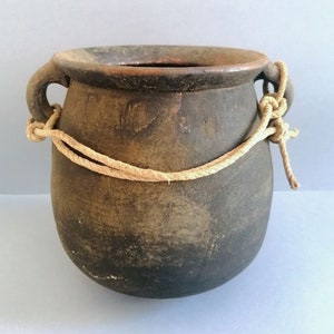 Antique cooking pot, earthenware, hand made stoneware pot, country kitchen decor, vintage clay jar, antique pottery cookware, stoneware pot