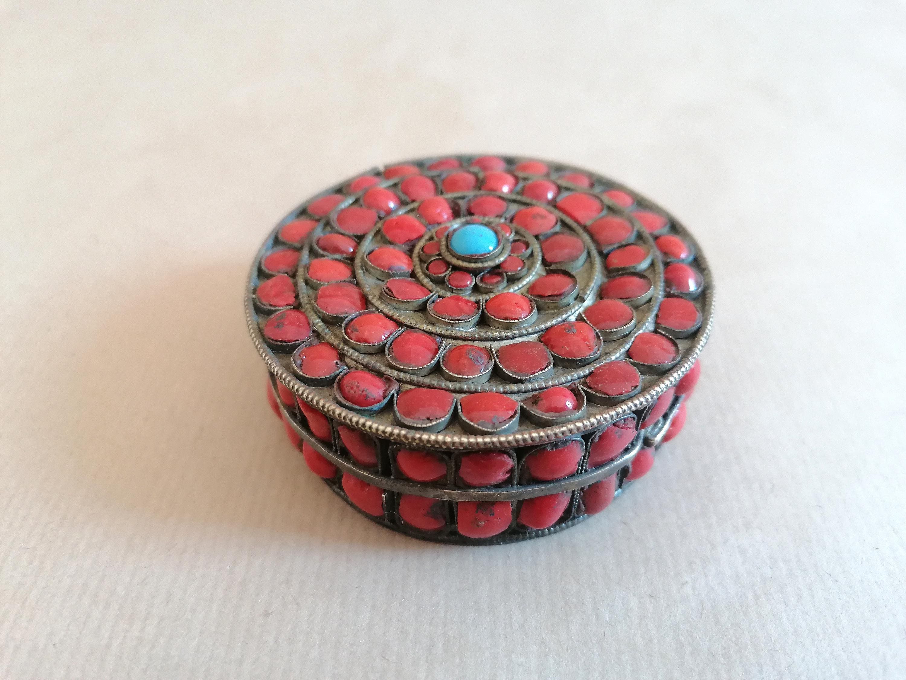 Vintage jewelry box, art nouveau brass trinket box,victorian trinket box, house warming gift for her