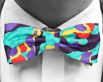Bow tie “Camouflage” with handkerchief - Bow tie made of colorful African fabric, suitable for any collar size