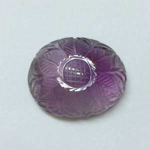 Amethyst Carving, Oval Shape Carving, Natural Amethyst Gemstone carving, Use For Jewelry Making, Pendant jewelry.   126.5 ct.      S-879