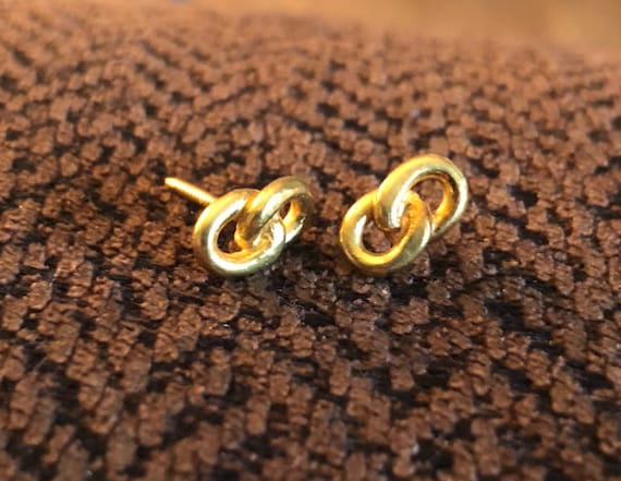 18kt Solid Gold Infinity (Screw On Back) Stud Earr