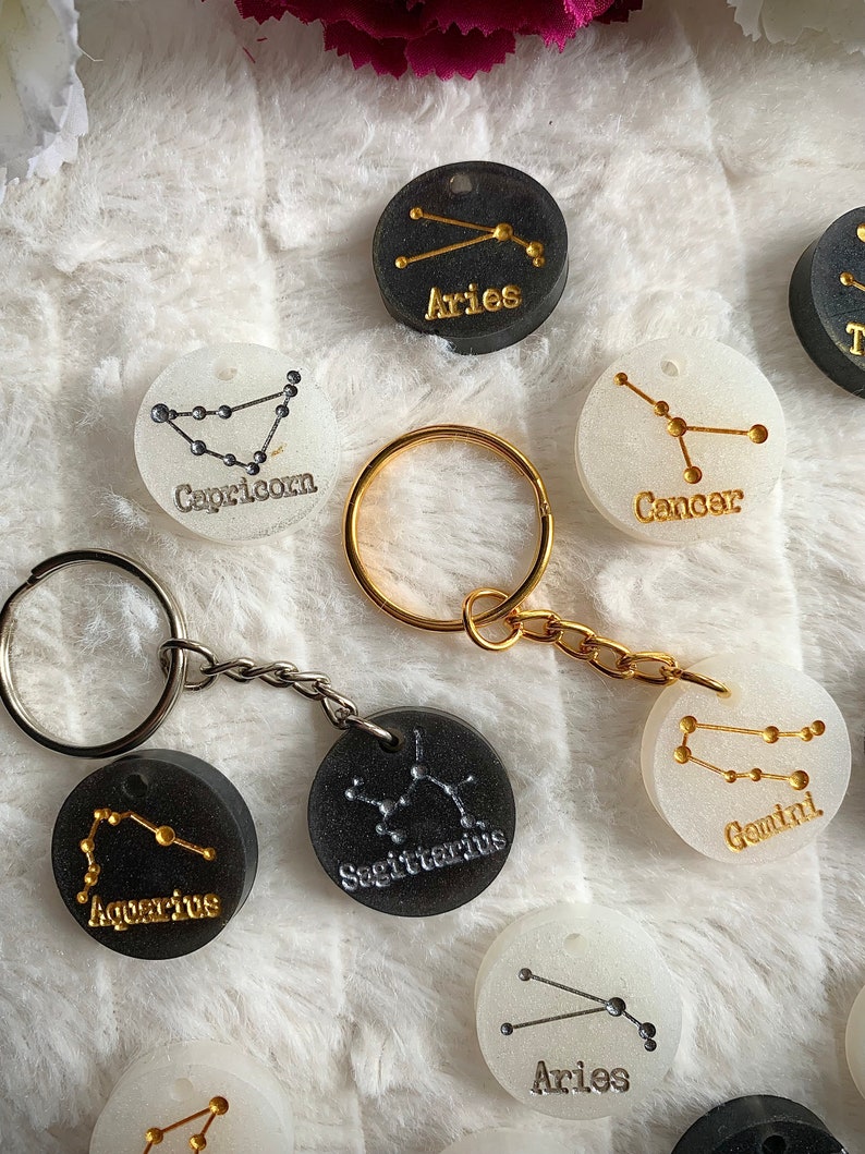 Schlüsselanhänger Schlüssel Freundschaft Liebe Geschenkideen Sternzeichen Star Sign Resin Epoxidharz Bild 5