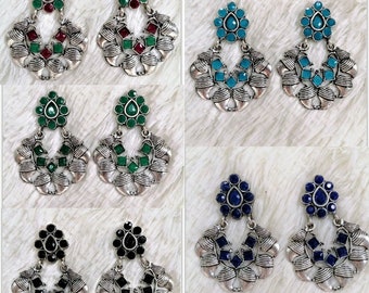 Boucles d'oreilles de créateur indiennes pakistanaises en argent oxydé Bijoux Boucles d'oreilles lustre Jhumka Boho Design Boucles d'oreilles pendantes et pendantes Bijoux