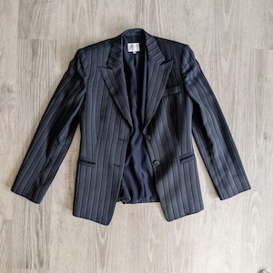 Vintage Armani Colezzioni Blazer, Size 6 Made in Italy, 90's Vintage Designer Jacket