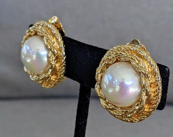 Pendientes vintage de perlas bañadas en oro de Cristian Diór de los años 80, pendientes de perlas de diseñador vintage