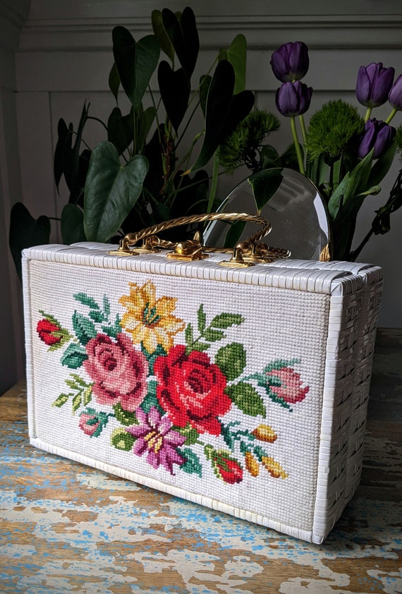 Vintage 50's Needlepoint Wicker Box Purse, Large … - image 1