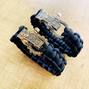 New Zealand Maori Hei Matau Bracelet - Maori Bracelet - Polynesian Bracelet - Traditional Jewelry Gold Clasp - Tribal Bracelet
