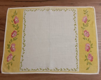 Vintage Hand print floral collectible Scandinavian table mat, Rustic table mat, collectible prints, placemats Scandinavian tablecloth (5)